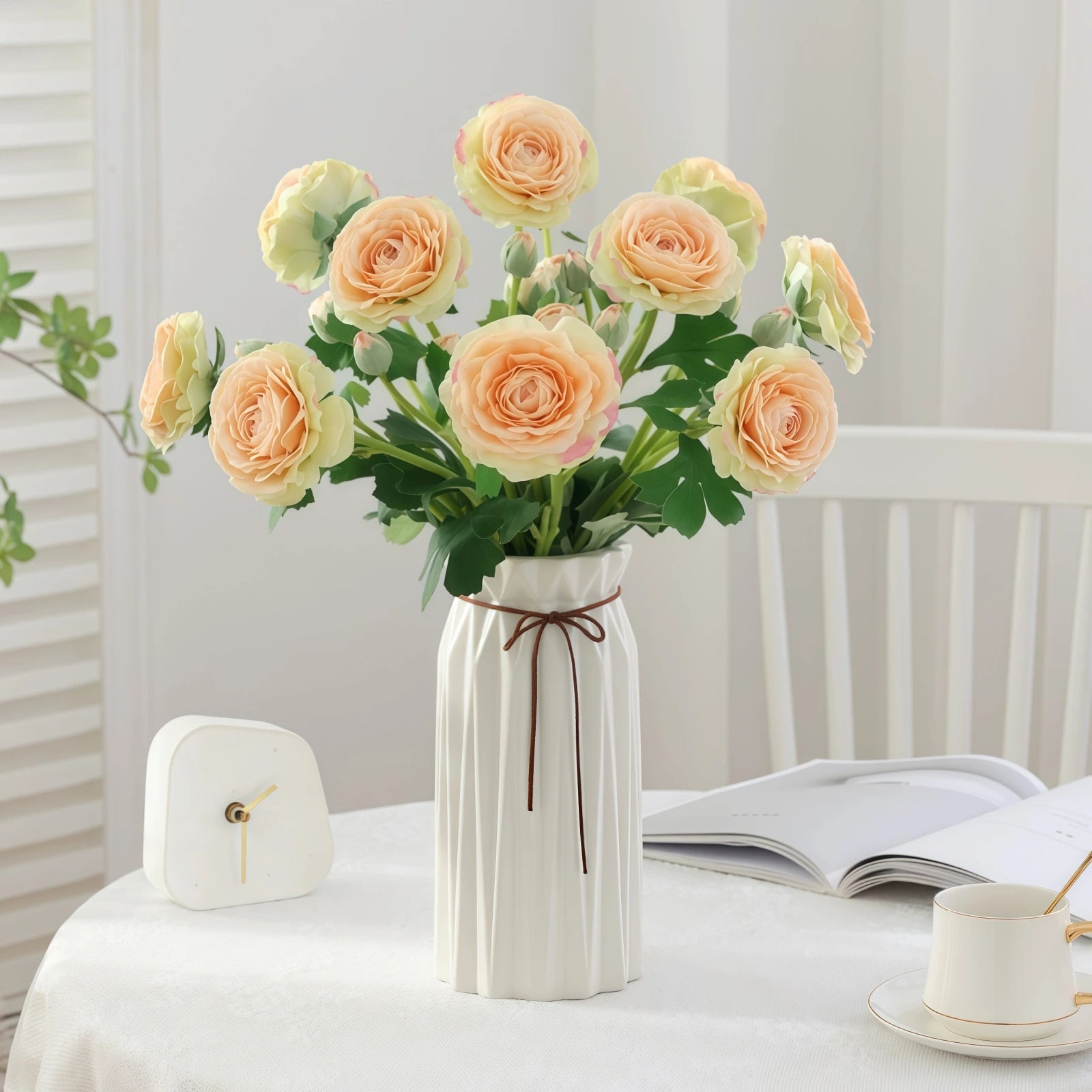 Artificial Ranunculus Bouquet-Realistic Faux Flowers 4PCS