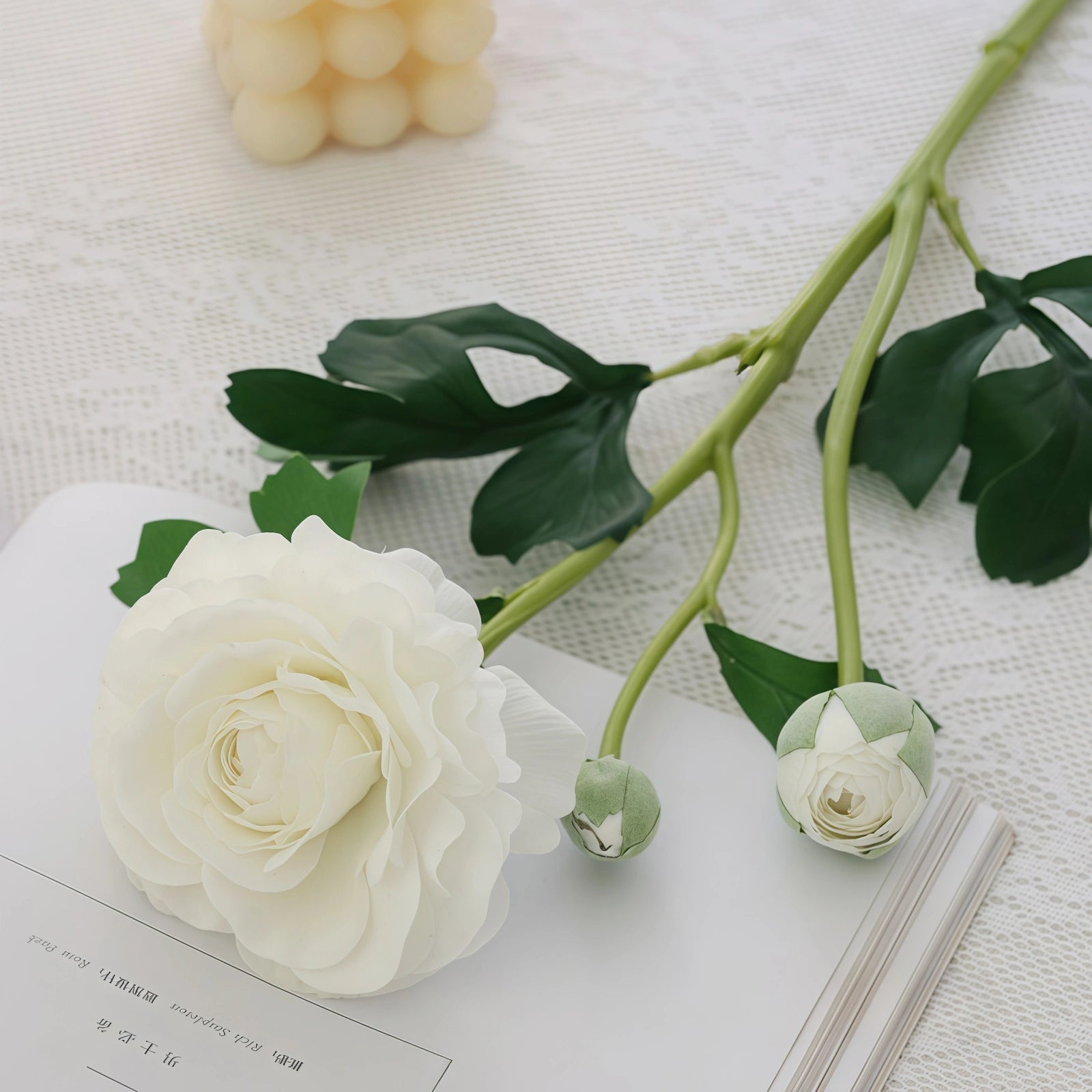 Artificial Ranunculus Bouquet-Realistic Faux Flowers 4PCS